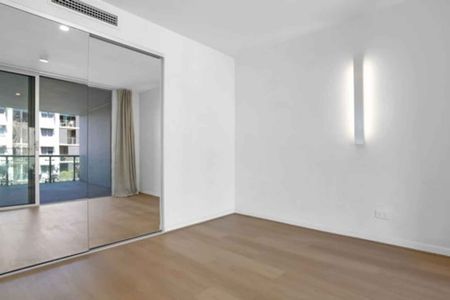 7410/55 Forbes Street West End - Photo 3