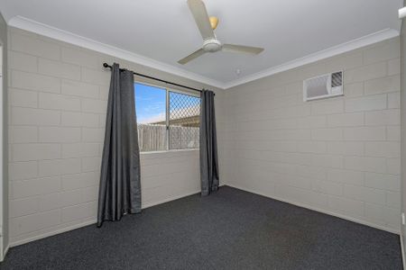 1/39 San Vito Crescent, - Photo 3