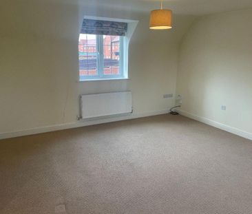 2 bedroom detached house to rent - Photo 2