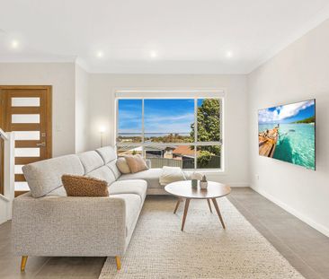 Contemporary Luxury - Photo 3