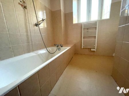 Appartement T2 à SAINT CHELY D'APCHER - Photo 5