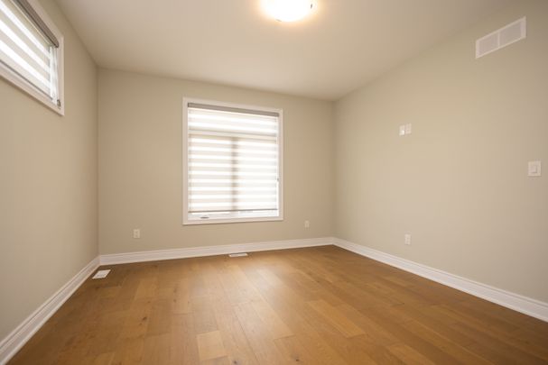 For Lease - 3580 Canfield Crescent, Fort Erie, Ontario - Photo 1