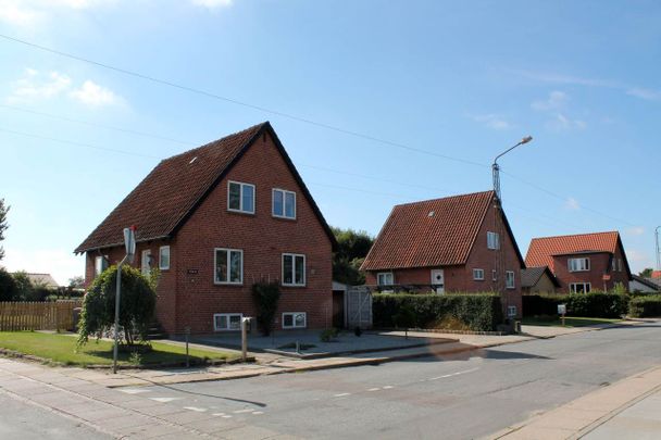 H. C. Andersens Vej m.fl. - Huse i Vrå - Foto 1