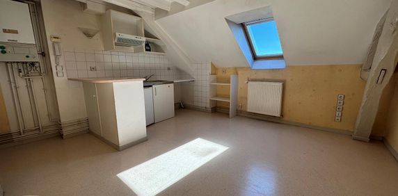 Location Appartement 1 pièce 23m² PERIGUEUX 24000 - Photo 2