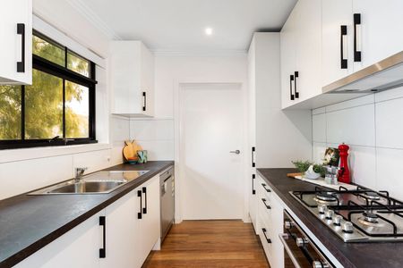 7 Mccubbin Street, Footscray VIC 3011 - Photo 3