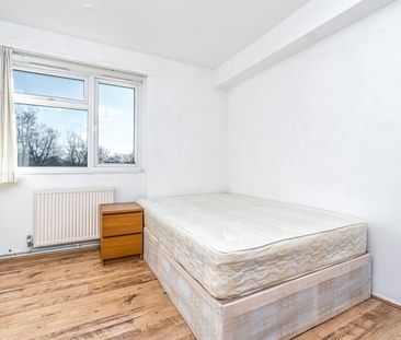 2 Bed Flat, Upper Clapton Road, E5 - Photo 5
