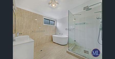 SPACIOUS FAMILY HOME IN GREAT LOCATION Zoned for Cherrybrook Technology High School - Photo 2