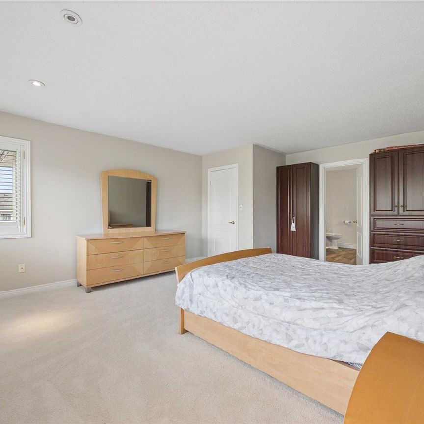 For Lease - 82 Darius Harns Drive, Whitby, Ontario - Photo 1