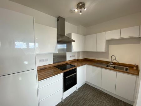 1 bedroom flat to rent - Photo 4
