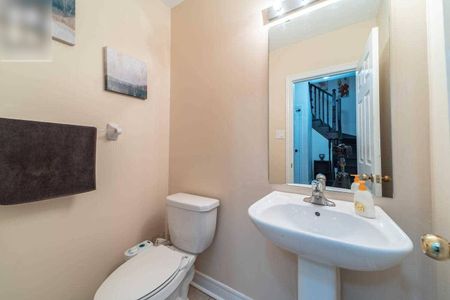 For Lease - 30 Gower Crescent, Brampton, Ontario - Photo 5