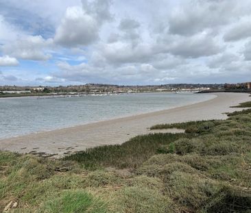 1 bedroom Flat To Let - Photo 5