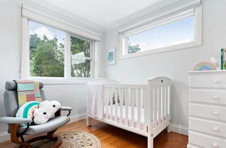 77 Burrindi Road, Caulfield South VIC 3162 - House For Rent | Domain - Photo 5