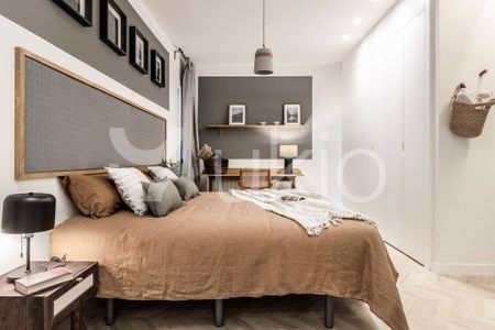 5 room luxury Apartment for rent in Madrid, Community of Madrid - Photo 3