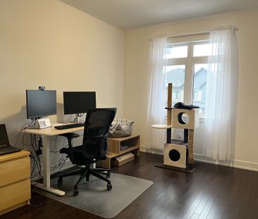 For Lease - 57 HEIRLOOM Street, Blossom Park - Airport and Area, On... - Photo 1