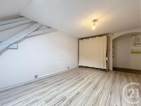Location Appartement 2 pièces 40m² TROYES 10000 - Photo 3