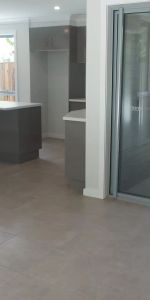 Modern Town House - Photo 4
