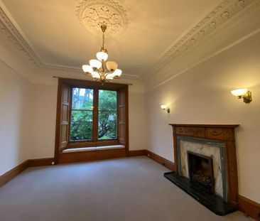 4 bedroom semi-detached house to rent - Photo 3