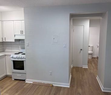 1 BEDROOM - Photo 3