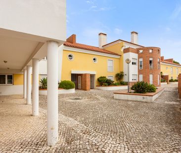 2 Bedroom Apartment with garden, Alvide, Cascais - Photo 4