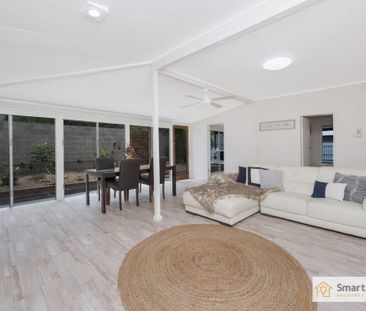 60 William Street, West End QLD 4810 - House For Rent | Domain - Photo 1