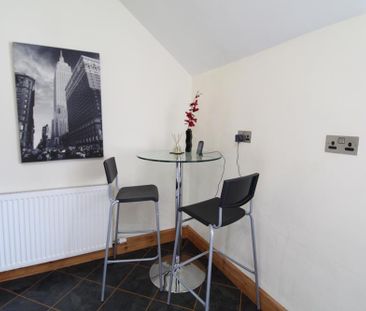 1 bedroom flat to rent - Photo 6