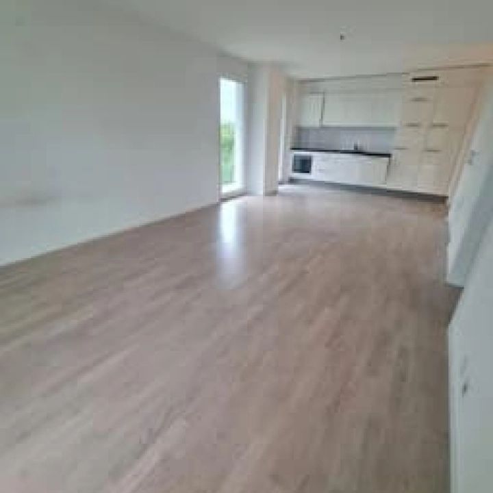 À louer – Bel appartement de 2.5 pièces avec jardin et vue lac au Mont-sur-Lausanne - Photo 1
