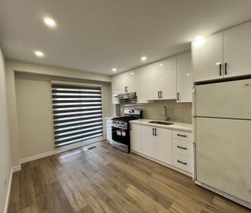 For Lease - 87 Dunmail Drive Unit# BACK, Toronto, Ontario - Photo 4