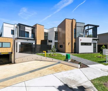 9/2 Howard Court, Clayton - Photo 1