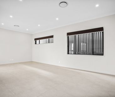 13 Cobargo Street, Tullimbar NSW 2527 - House For Rent | Domain - Photo 1