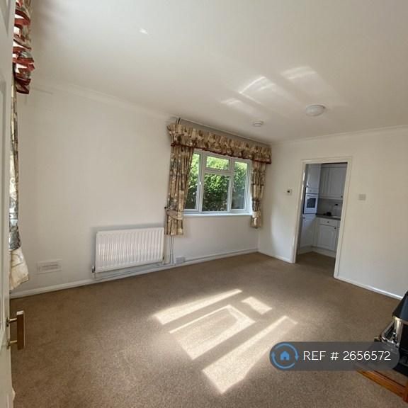 1 bedroom bungalow to rent - Photo 1