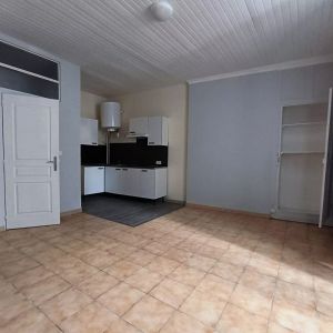 Studio à louer CIVRAY - Photo 2