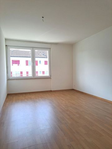 Central 3-room apartment for rent - Photo 3