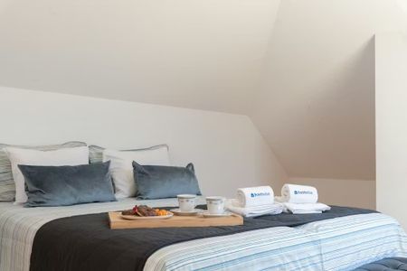 Rua da Fábrica, Porto, Braga 4000-196 - Photo 2