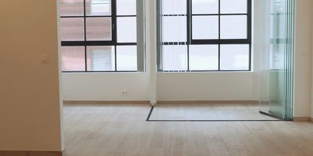 Studio te huur in Antwerpen voor € 925 met 1 slaapkamer - Photo 5