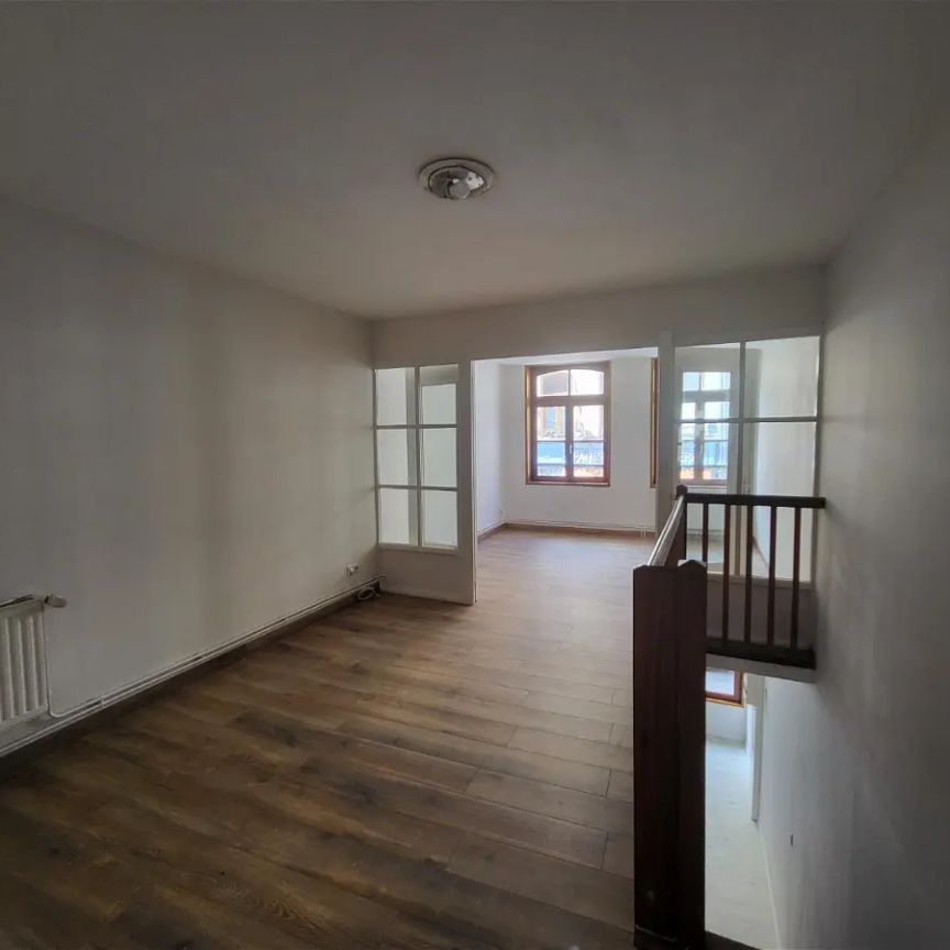 Location appartement 4 pièces - 67.49m² à Saint-omer (62500) - Photo 1