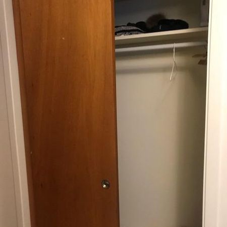 Chambre à louer pour étudiant-e seulement - Photo 4