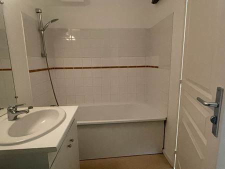 T2 - 42 m2 - Résidence TORINO - Parking - Photo 5