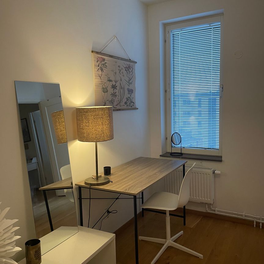 Wollmar Yxkullsgatan, Stockholm - Photo 1