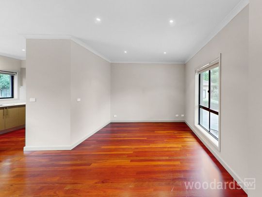 Welcome Home - Tranquille Modern Living Townhouse - Photo 1