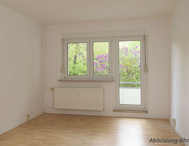 3-Raum-Wohnung Südstadtring 89 - Photo 1