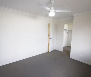 High up on the hill to catch the breezes - Photo 6