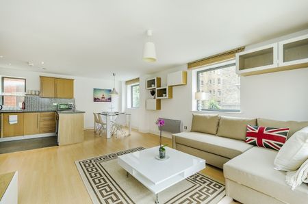 3 bedroom apartment to rent - Photo 3