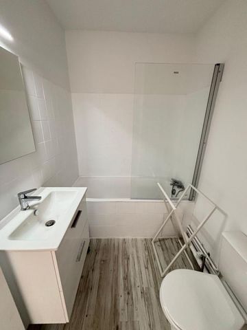 Location Appartement 1 pièce Meublé 23m² DAX 40100 - Photo 4