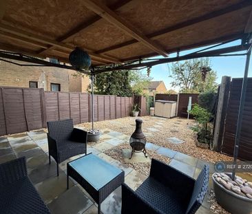 Studio to rent - Photo 4