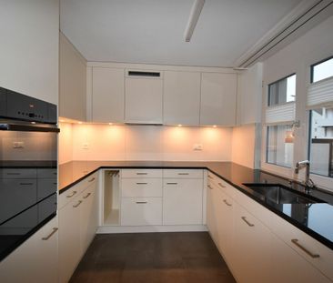 Sunny 3.5-room apartments in a central location - Photo 2