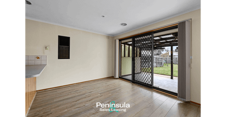 Spacious 3-Bedroom Home in Quiet Beachside Location - Photo 3