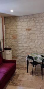 Appartement 2 pièces meulbé à louer à BEAUMES DE VENISE - Photo 3