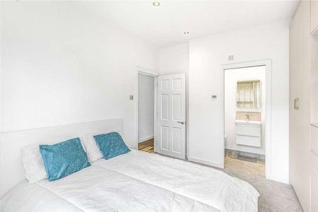 Furness Road, London, SW6 - Photo 4