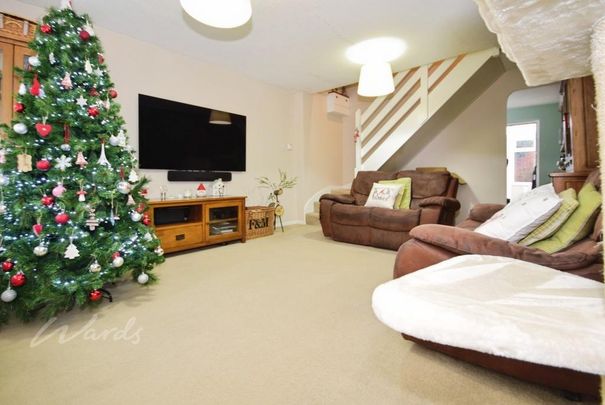 2 bedroom semi-detached house to rent - Photo 1