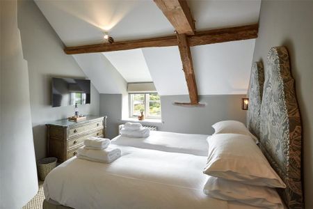 2 bedroom terraced house to rent - Photo 4